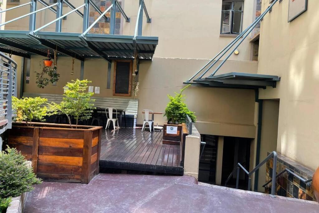 Mabungubwe Hotel Apartments - Home Away From Home ヨハネスブルグ エクステリア 写真