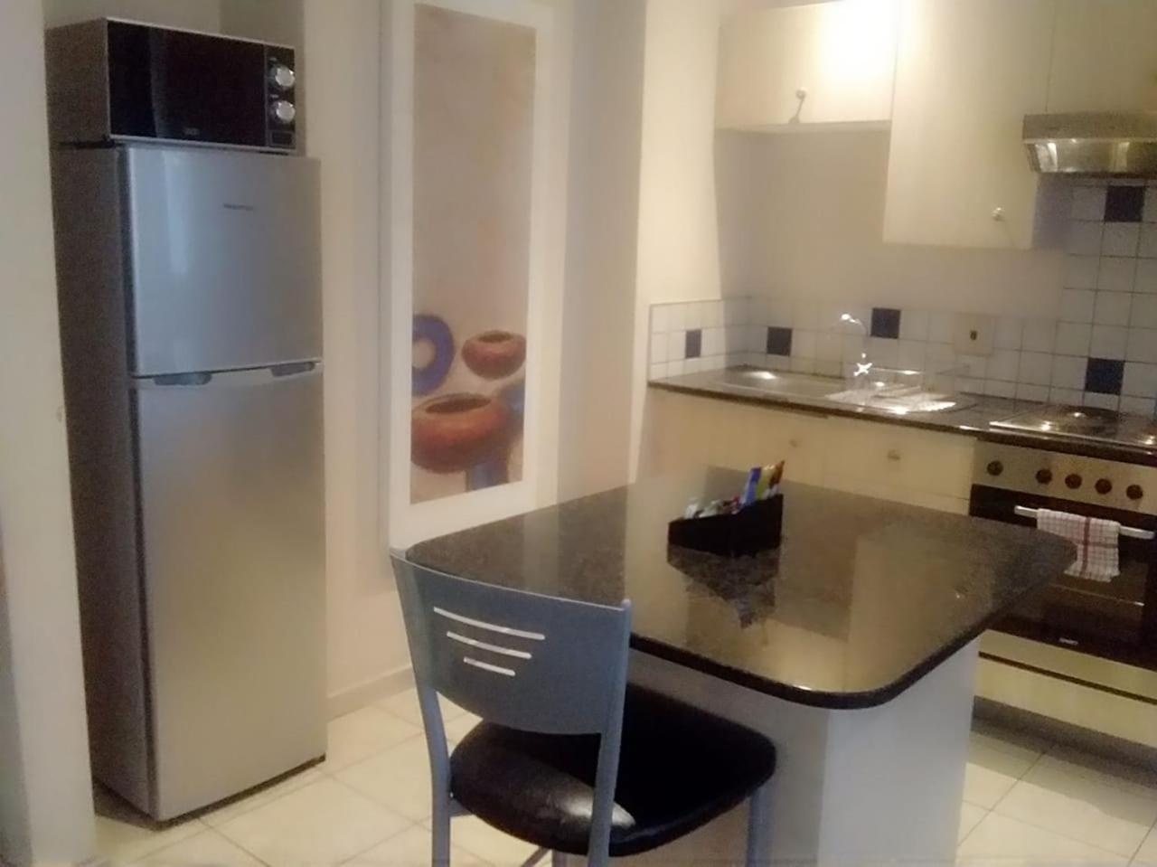 Mabungubwe Hotel Apartments - Home Away From Home ヨハネスブルグ エクステリア 写真
